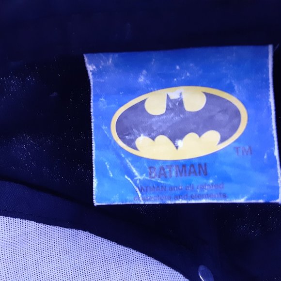 ai The Dark Knight Batman Chrome Oval Signal Cap Hat 2017 - Picture 6 of 8